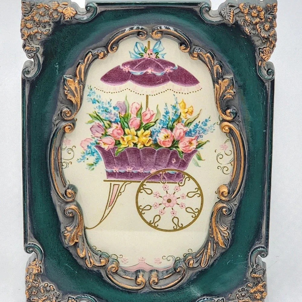 Vintage Ornate Green Baroque Resin Photo Frame Antiqued Gold Accents 5x3.5